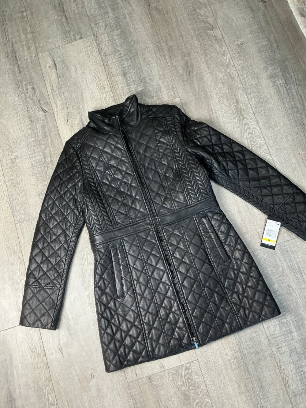 Jones New York Black Quilted Genuine Leather Coat Jacket Womens Medium - NWT